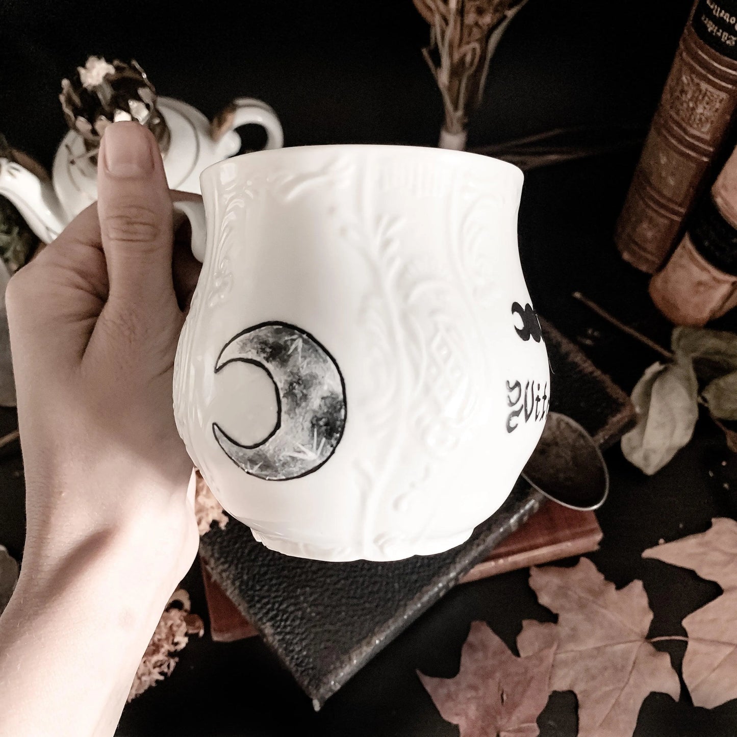 Painted „Moon Witch“ Mug